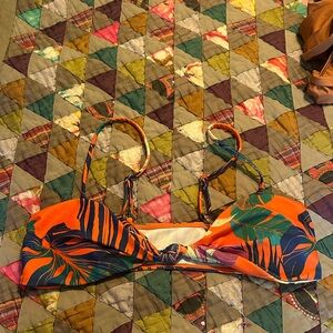 SHEIN Tropical Leaf Print Bikini Top